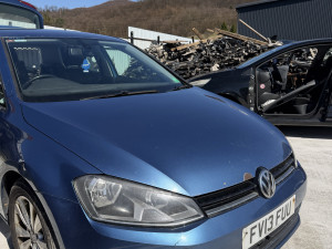 Golf 7 prednji branik