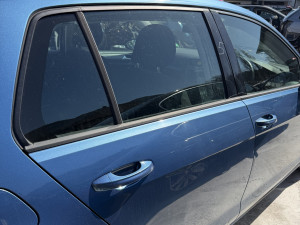 Golf 7 desna vrata
