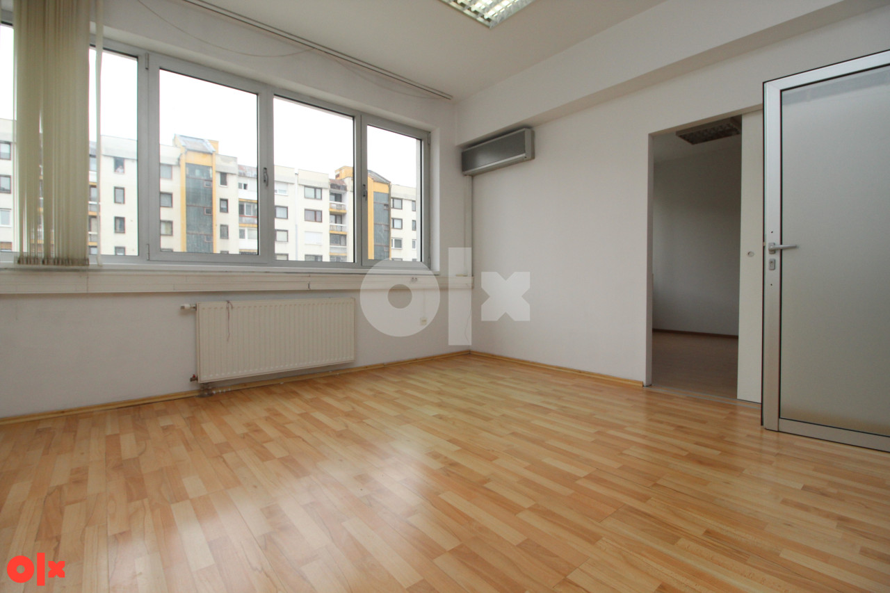 100938 Poslovni prostor 330m2, Socijalno 5
