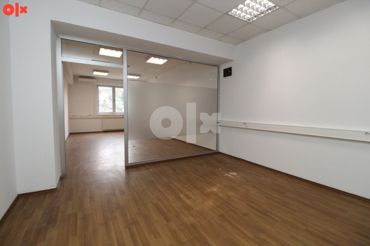 100938 Poslovni prostor 330m2, Socijalno 6