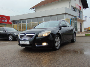 Opel Insignia 2.0 CDTI Edition 2012