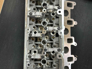 VOLKSWAGEN GLAVA MOTORA VW AUDI SEAT SKODA 2,0 TDI