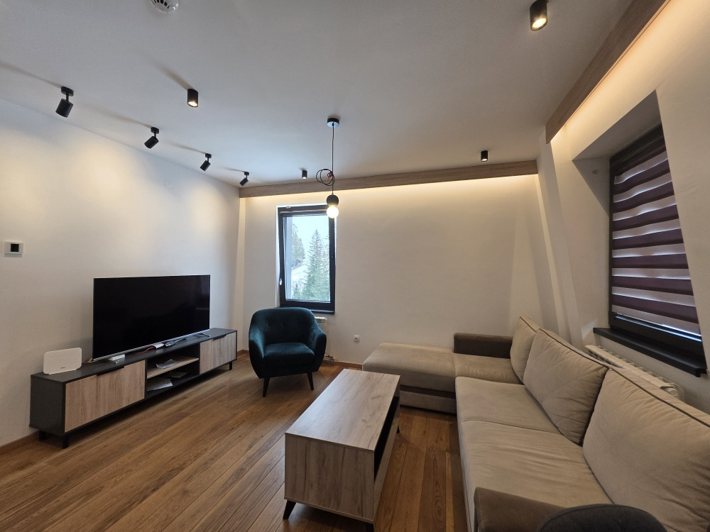 Prodaja apartman Jahorina dvosoban na stazi 13