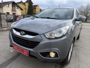Hyundai ix35 2.0CRDi 12/2013God.4x4 Uvoz CH Savrsen!!!