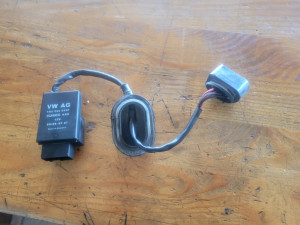 Relej Modul Pumpe Goriva 1K0906093F VW GOLF SKODA AUDI