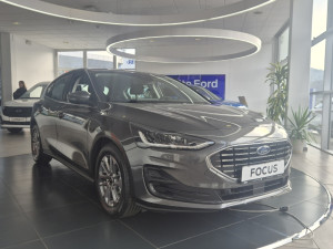 Ford Focus Titanium 1.0 EcoBoost mHEV