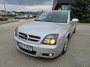 Opel Vectra C  2005 God. 1.9 CDTI 88 KW REG: 11/2026 God.