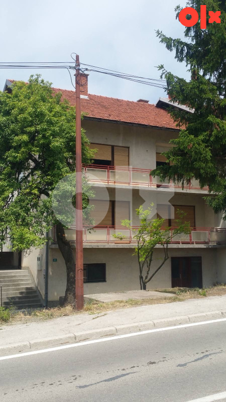 Kuća na prodaju Centar Bosanski Petrovac 400m2 2
