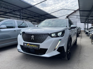 Peugeot 2008 VIRTUAL NAVI 2020