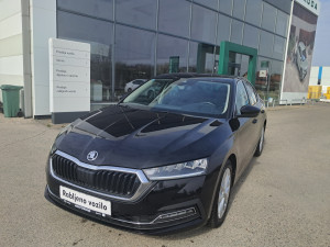 Škoda Octavia A8 1.5 TSI MAN6 - Autorad doo