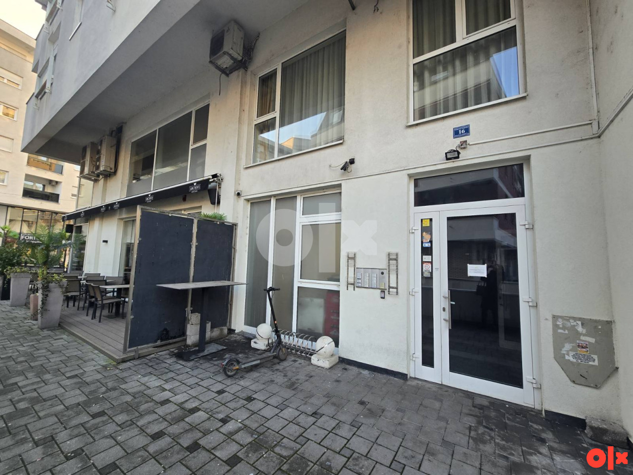 STROGI CENTAR prelijep namješten stan 44m2 Banja Luka ZAKUP 2