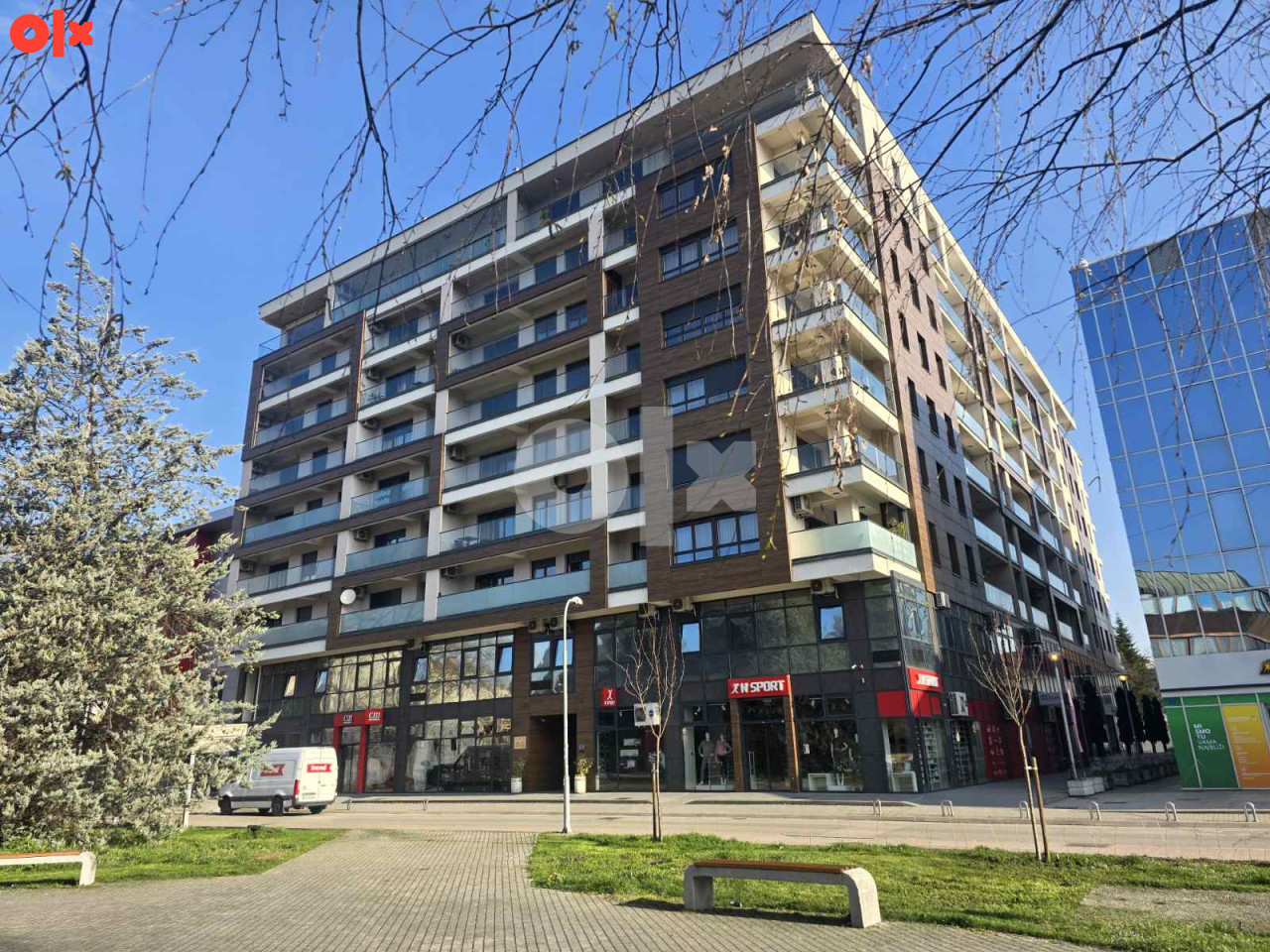 LUKSUZNI PENTHAUS 220M2 Centar Jevrejska Banja Luka ZAKUP