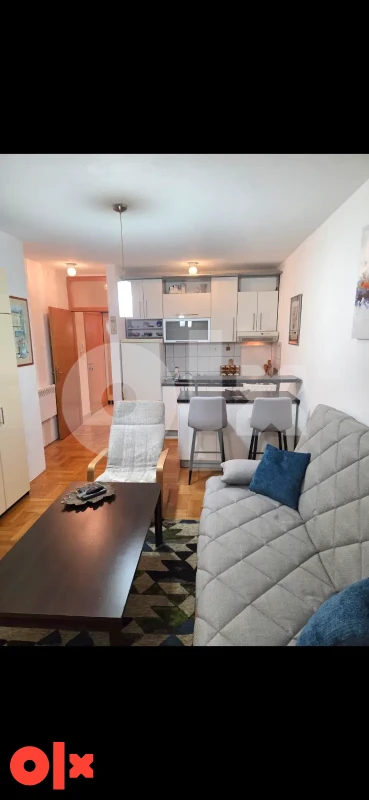 Stan Banja Luka 30m2, renoviran i namješten 3