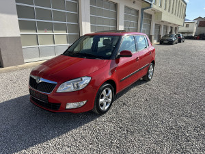 Škoda Fabia Elegance 1.2 Tsi Šiber Alu Park