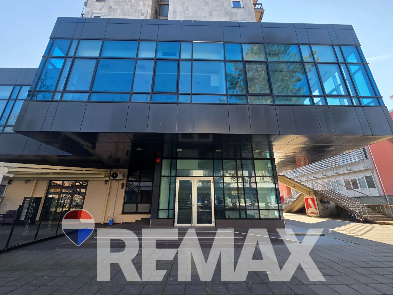 Poslovni prostor 290m2, Gradiška, vrhunska lokacija 6