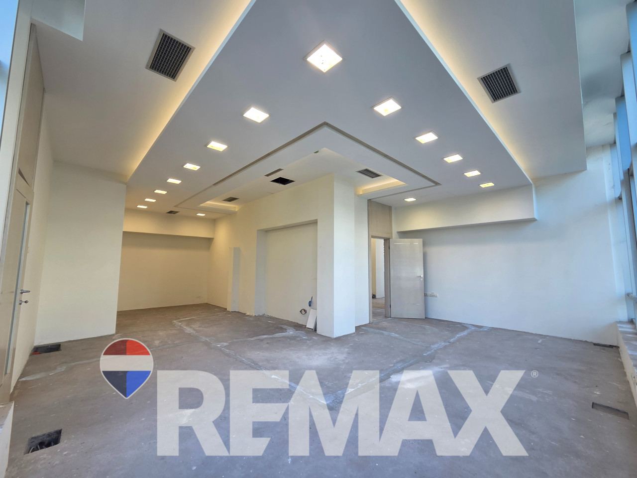 Poslovni prostor 290m2, Gradiška, vrhunska lokacija 14