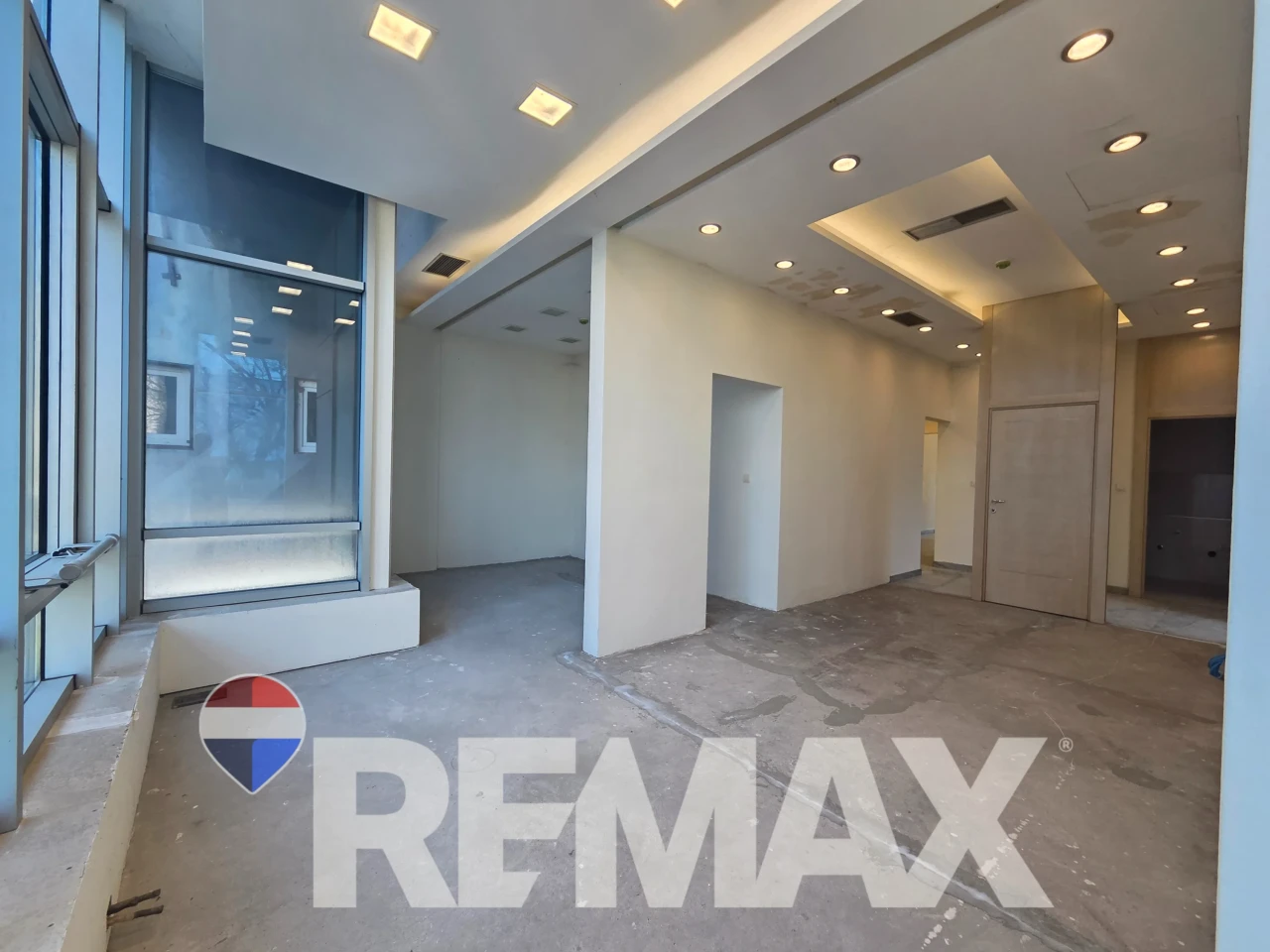 Poslovni prostor 290m2, Gradiška, vrhunska lokacija 15