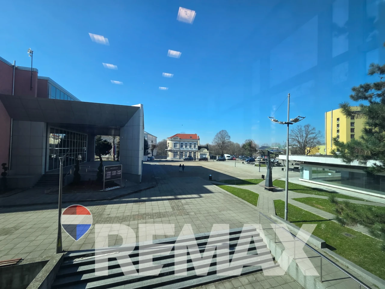 Poslovni prostor 290m2, Gradiška, vrhunska lokacija 19