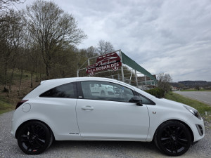 Opel Corsa 1.4/64kw*2013*JEDINSTVEN MODEL*