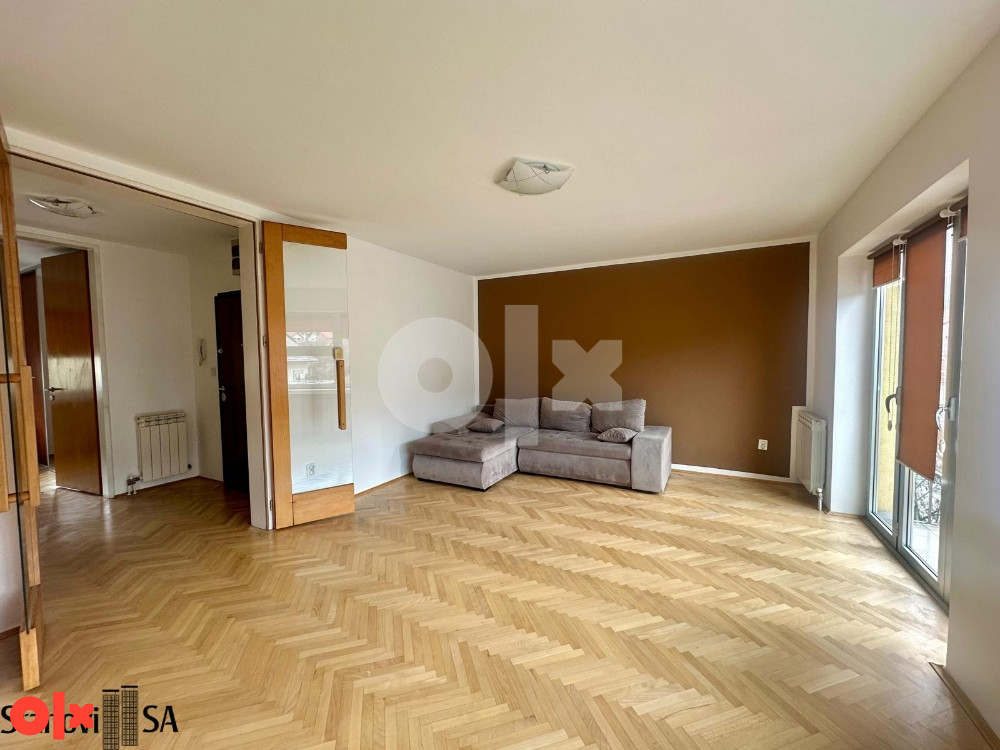 Dvosoban stan 62m2 Šip - Centar