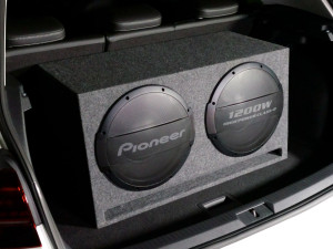 Auto subwoofer 2x12'' 3000W TS-WX1220AH  aktivni Pioneer kom