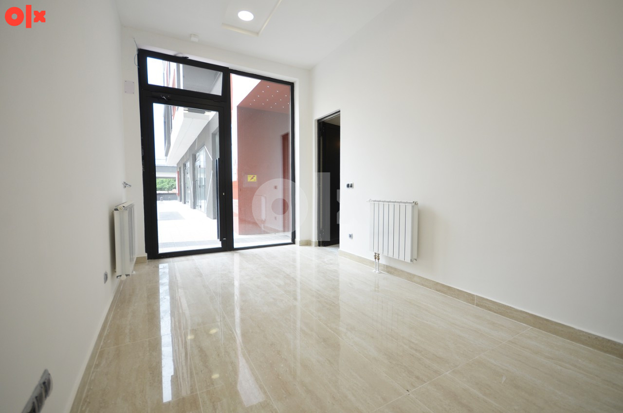 Stup / Bulevar / Poslovni prostor 17m2 3