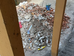 Poklanjam šut, šutu, šuta lomljena cigla Sarajevo