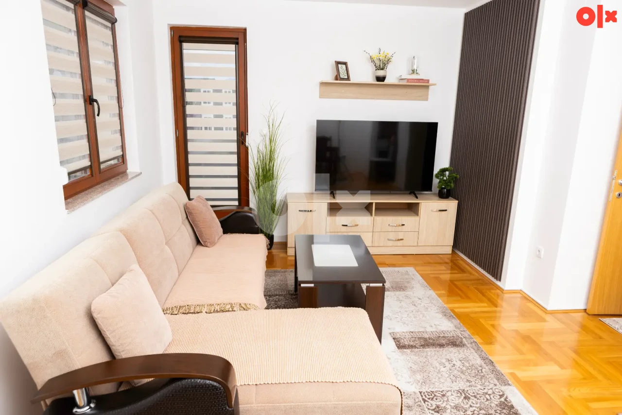 TROSOBAN STAN/ ISTOČNO SARAJEVO/ 53m2
