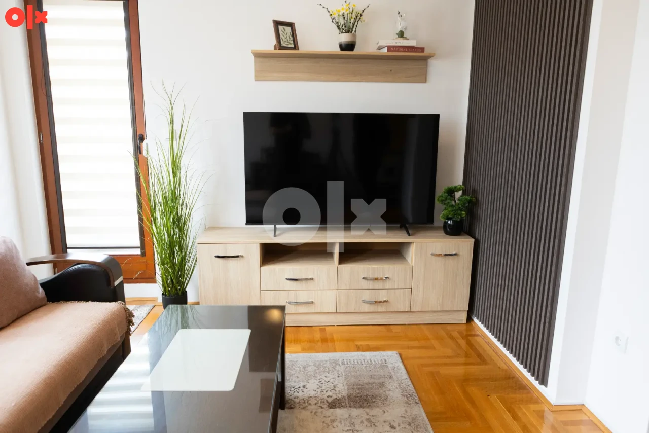 TROSOBAN STAN/ ISTOČNO SARAJEVO/ 53m2 3