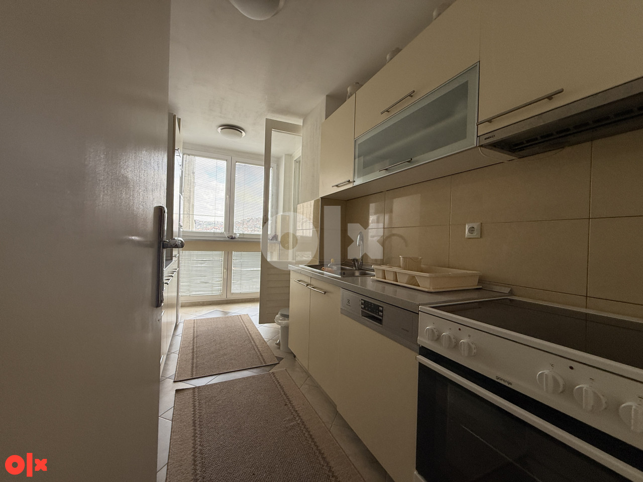 Namješten trosoban stan Alipašino Polje Sarajevo 72 m2 photo 4