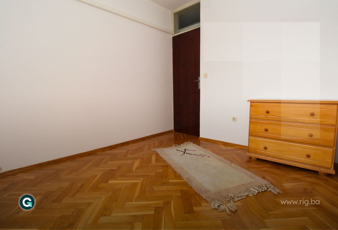 TROSOBAN STAN / Grabvica / NAJAM 14