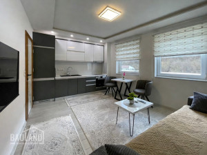 BAULAND/ Modreno opremljena garsonjera 28m2/ Binježevo
