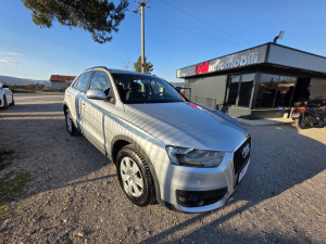 Audi Q3 2.0 TDI /NAVI/