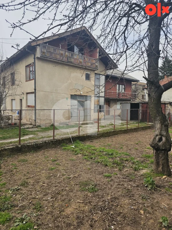Kuća Ilidža 400m2 sa 6 odvojeni Stanova 3