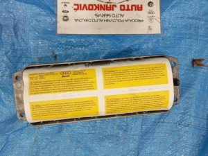 AUDI A3 SUVOZAČEV AIRBAG