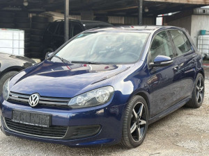 Volkswagen Golf 1.6 TDi 2012g.