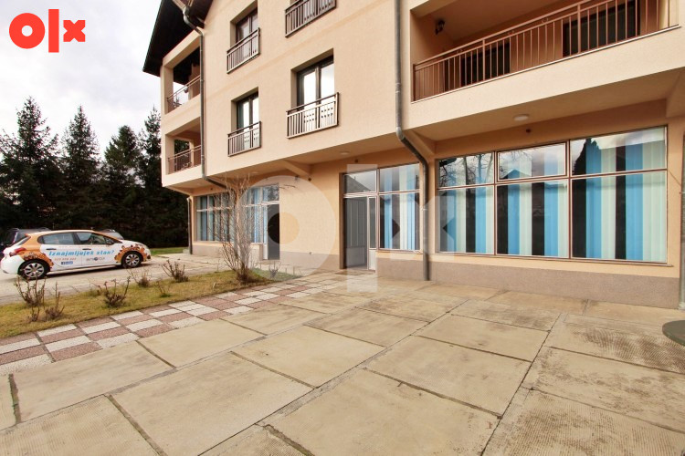 Poslovni prostor sa dva parking mjesta, Vojničko polje