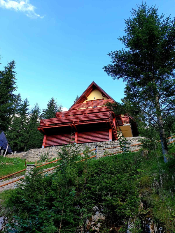 Vikendica sa zemljištem / Vlašić / Babanovac