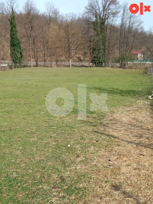 Prodajem plac 3
