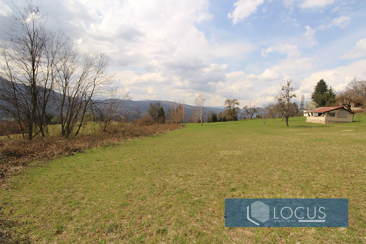 LOCUS: Zemljište površine 3.118m2, Brnjaci, Kiseljak