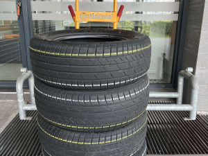 205/60 R16 KUMHO ECSTA P71