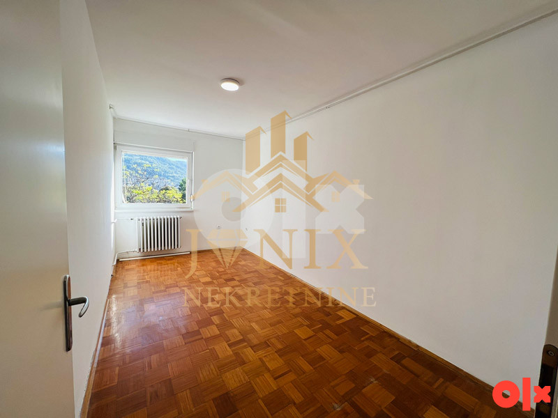 PRODAJA četvorsoban stan CENTAR Banja Luka 106m2 8