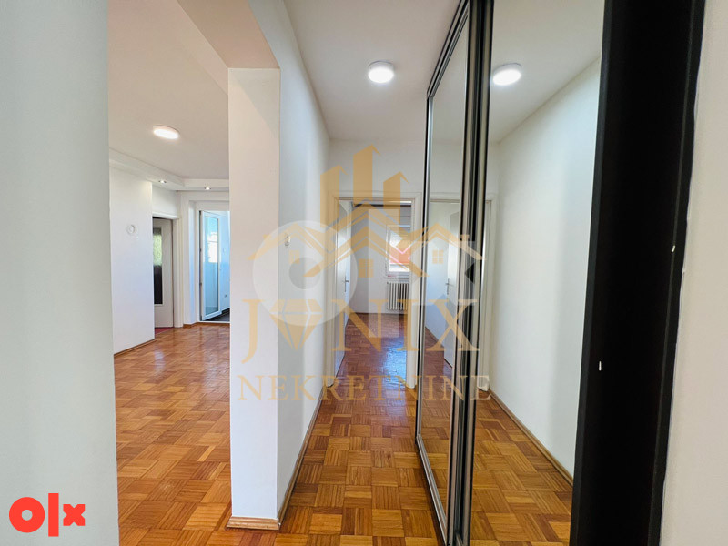 PRODAJA četvorsoban stan CENTAR Banja Luka 106m2 12
