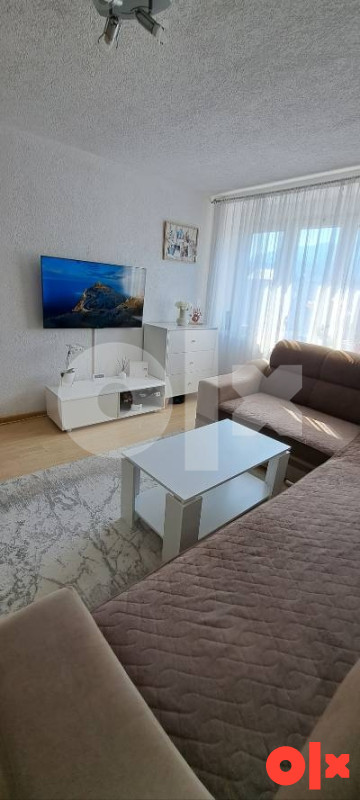 Stan u centru 42m2 Zavidovići