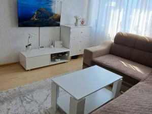 Stan u centru 42m2 Zavidovići