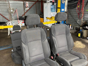 Interijer sjedista koza bmw f11 lci / M