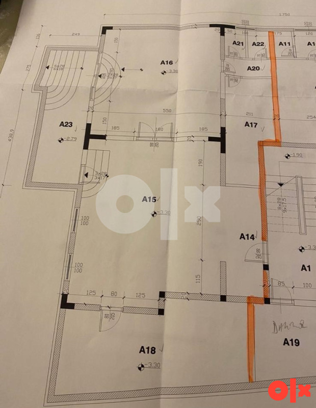 Iznajmljuje se poslovni prostor - 120 kvadrata - centar u Mostaru 2