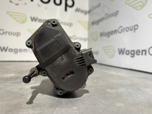 EGR ventil Mercedes W213 (fotografija 4)