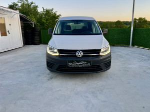 VW  CADDY 2,0 TDI,DSG/AUTOMATIC,LED,KAMERA,WEBASTO