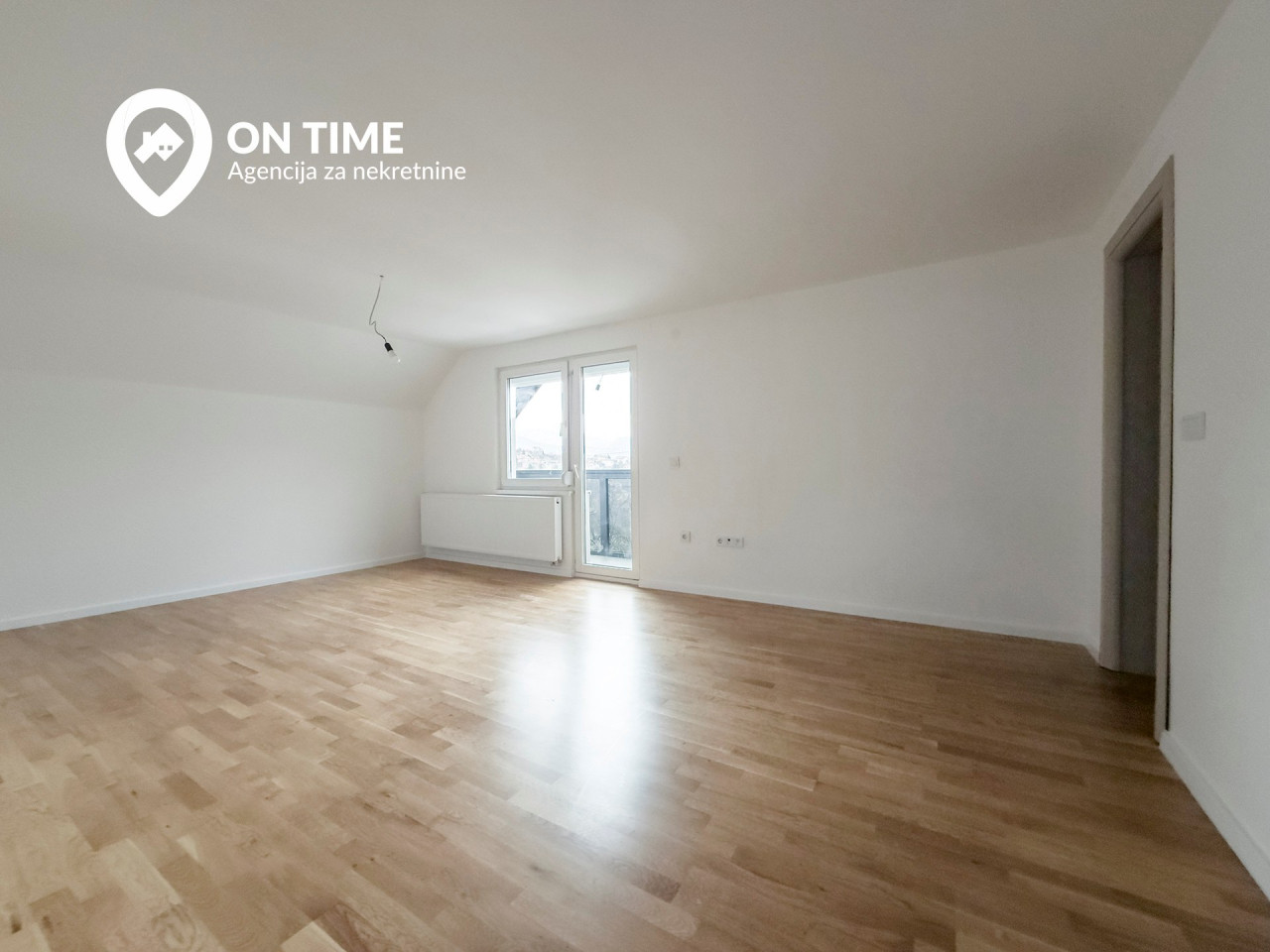 ON TIME prodaje: Trosoban Stan Sarajevo - Pofalići 10